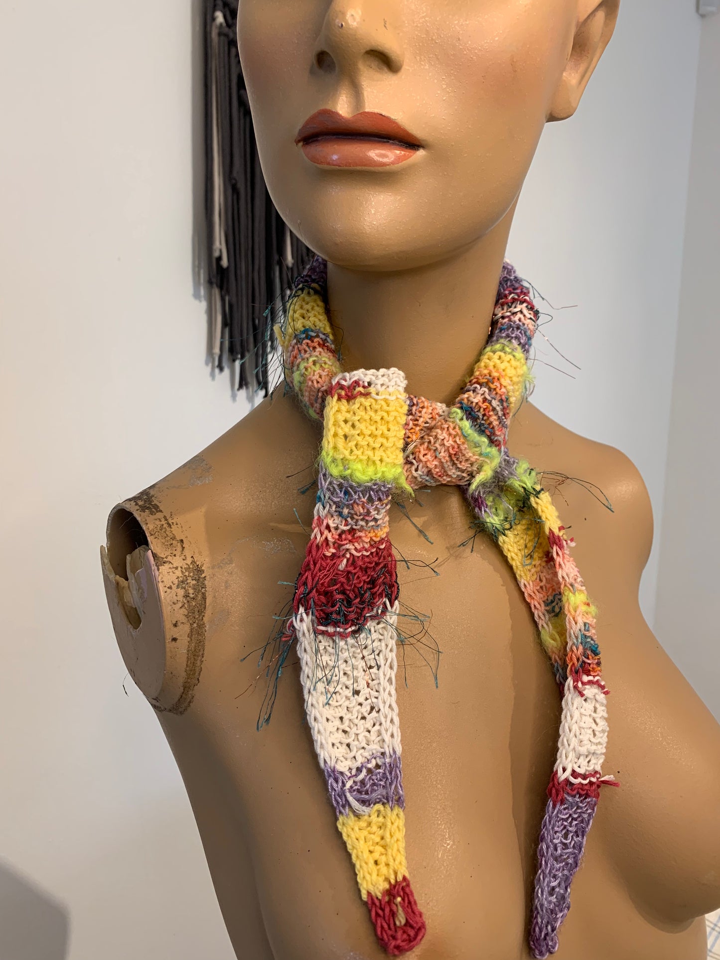 Smátrefill / marglitur (gulur)