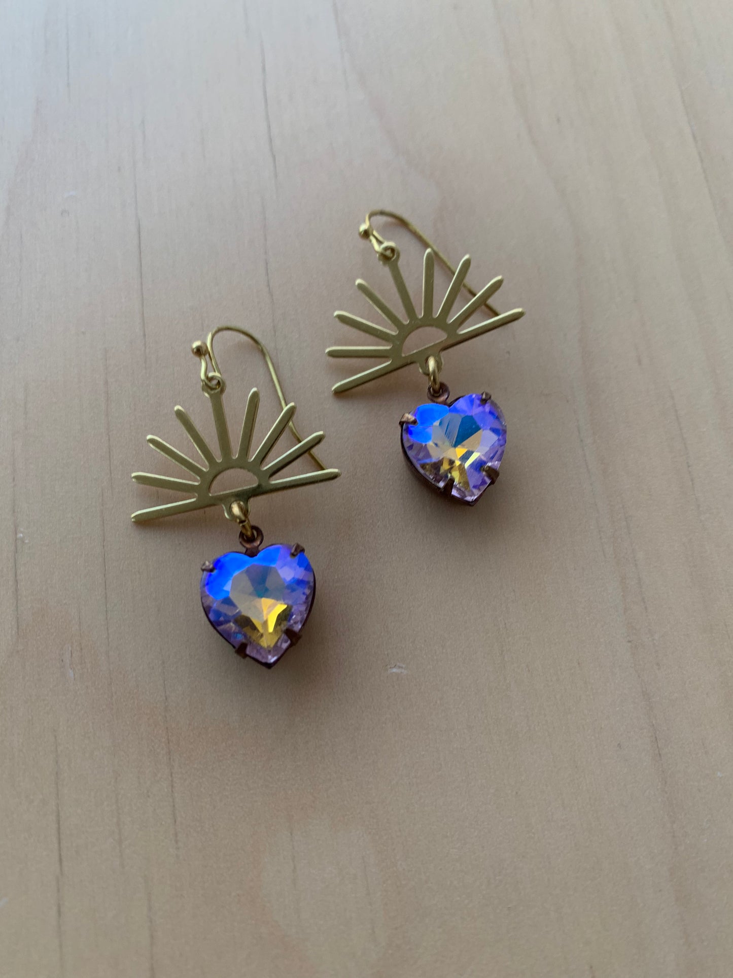 Eyrnalokkar / Sacred Heart