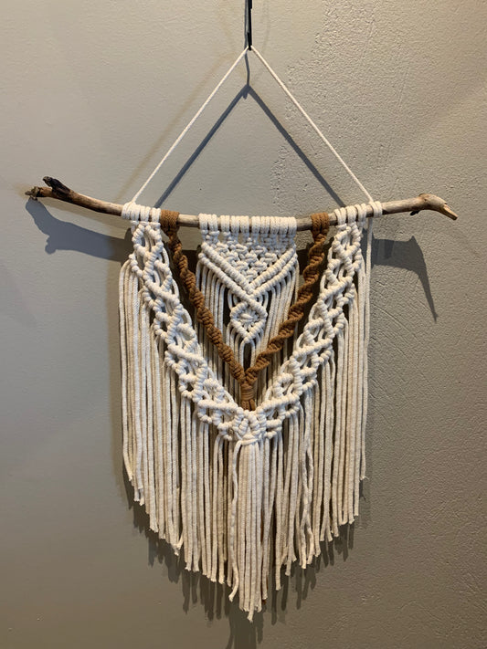 Vegghengi / natural & caramel