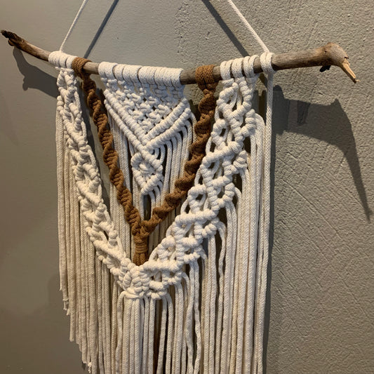 Vegghengi / natural & caramel