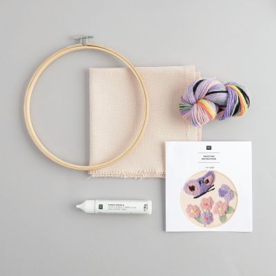 Rico Design / Myndflos sett án flosnálar / Fiðrildi