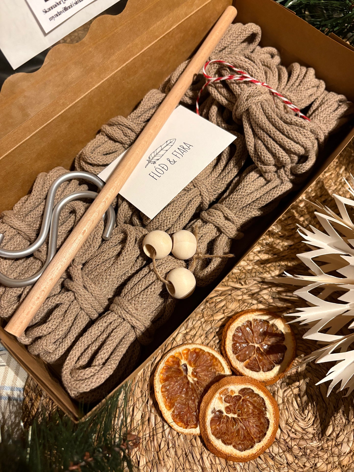 Gerðu þitt eigið macramé vegghengi / Efni & uppskrift