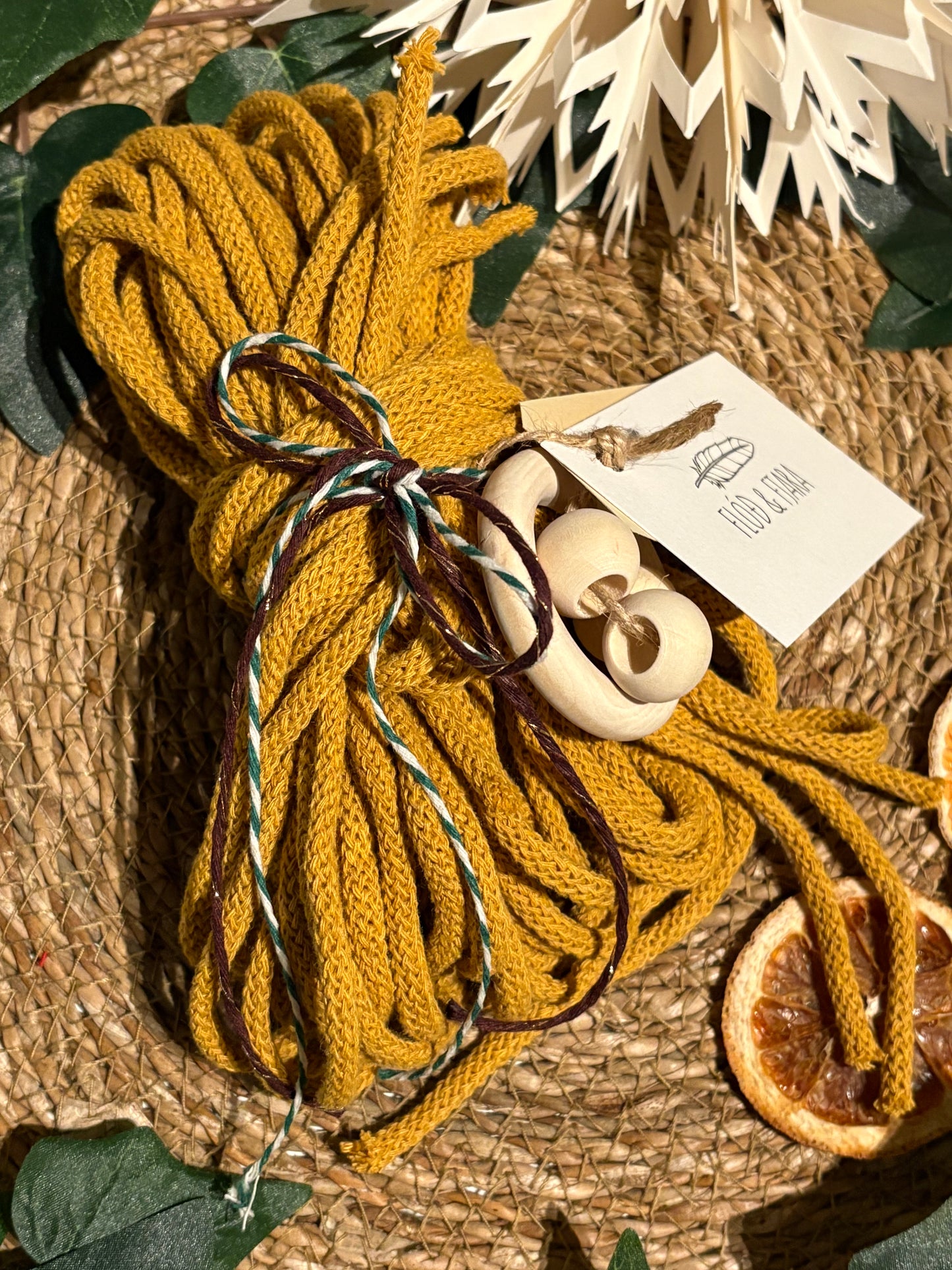 Gerðu þitt eigið macramé plöntuhengi/ Efni & uppskrift