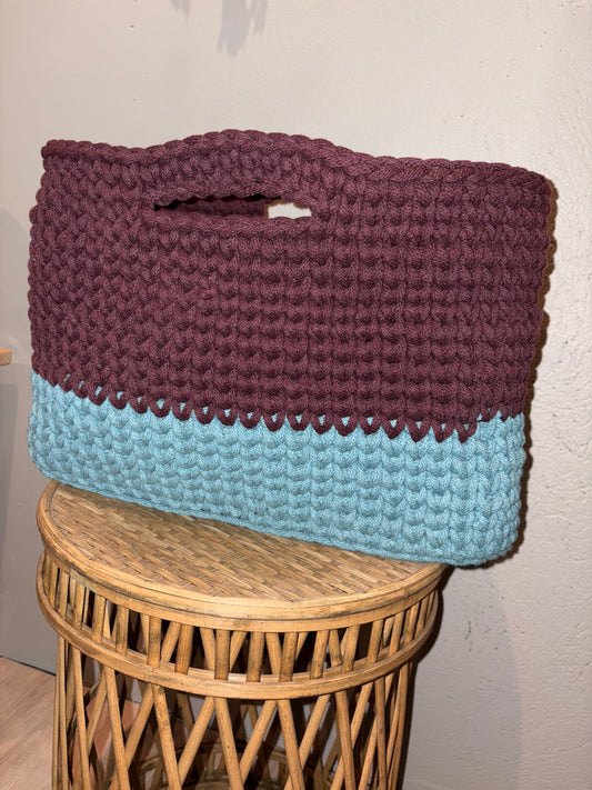 Hekluð taska / stór / Burgundy & Teal