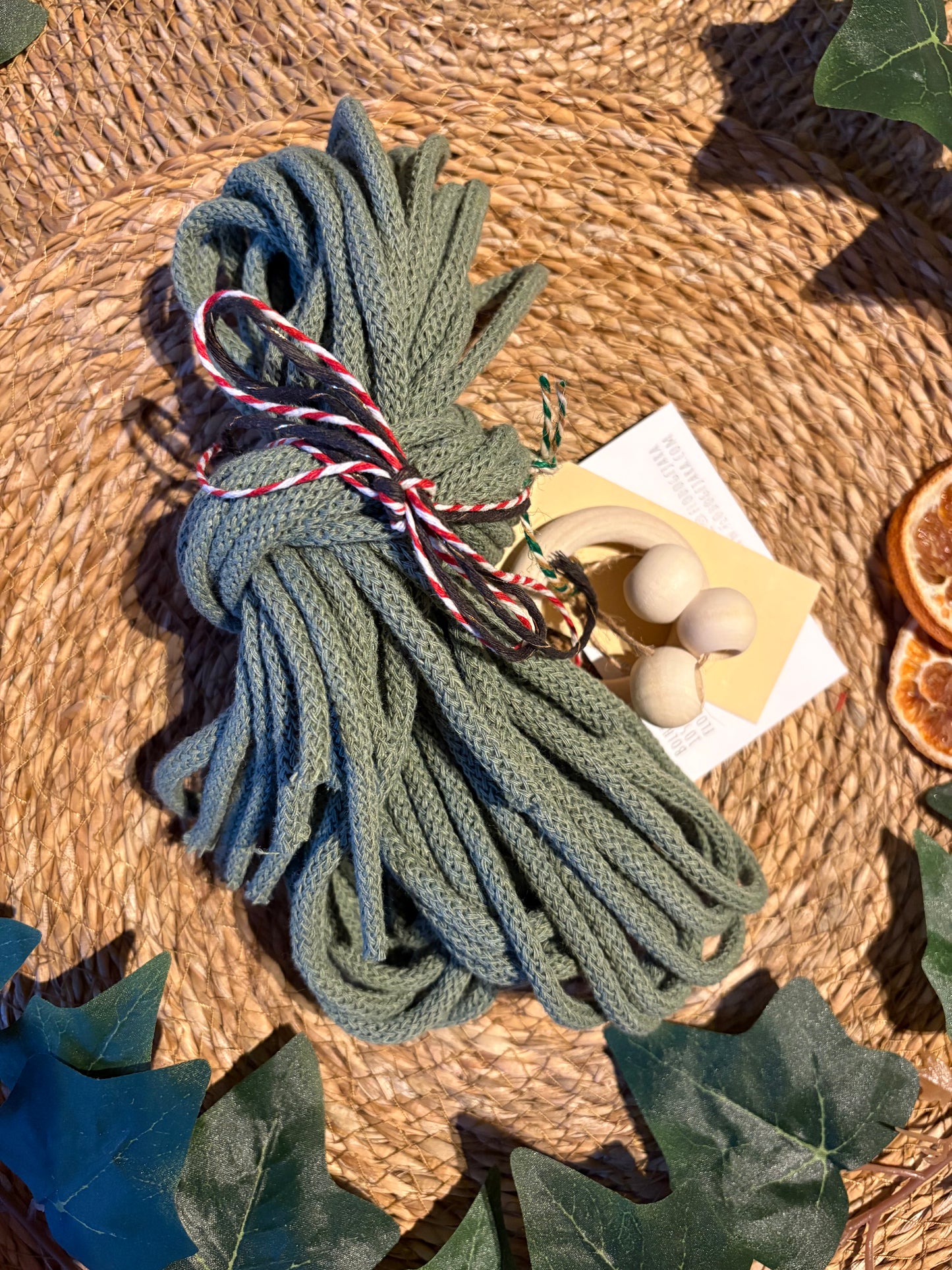 Gerðu þitt eigið macramé plöntuhengi/ Efni & uppskrift